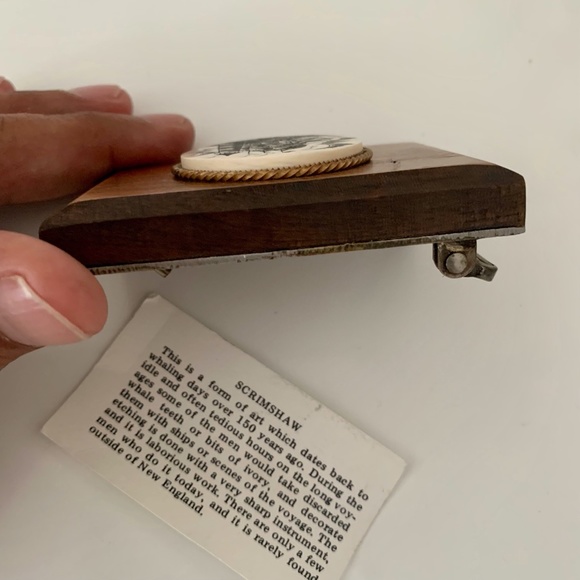 Vintage SCRIMSHAW Etched Nautical Ship Boat Belt Buckle Wood RARE Style 3" x 2" - Picture 6 of 11